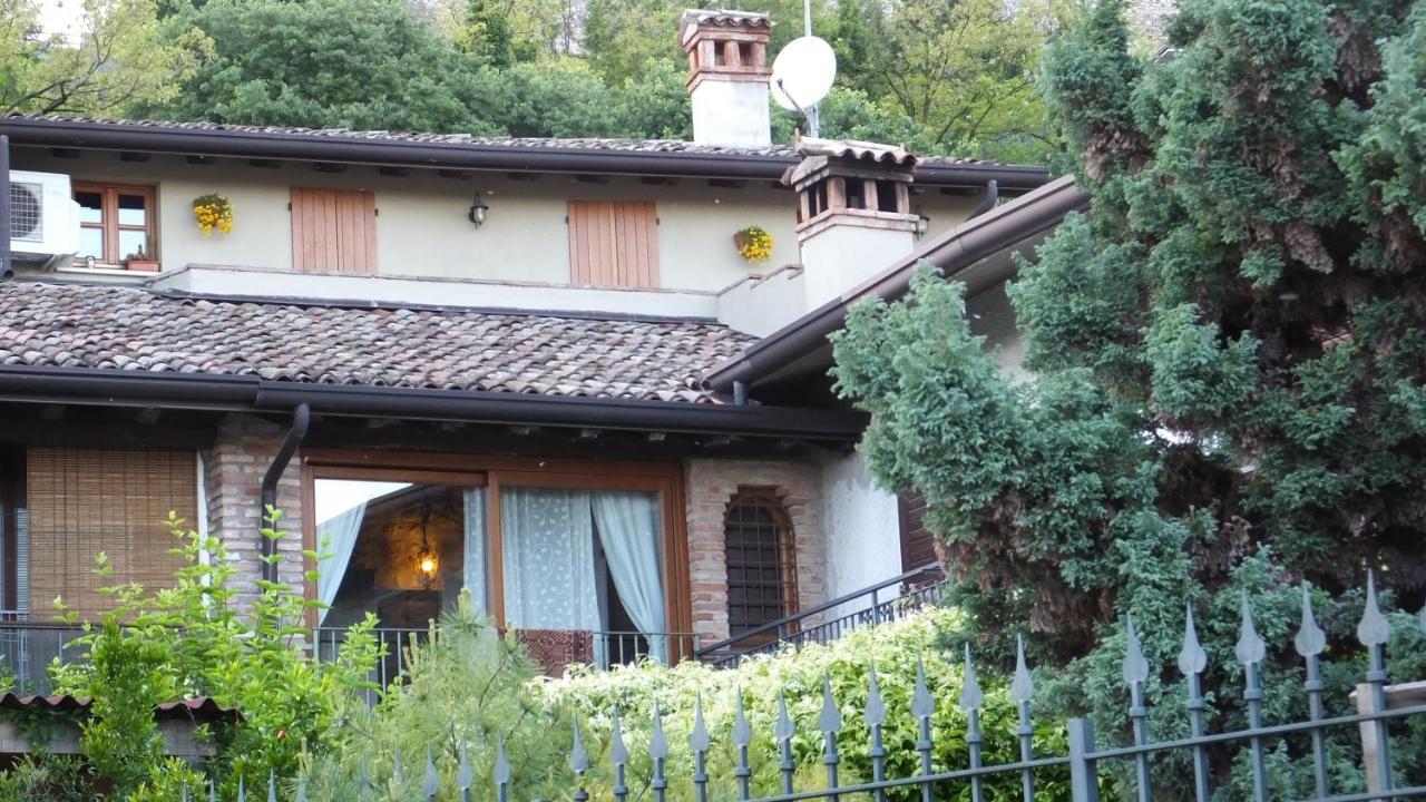 B&B Il Melograno Del Garda Padenghe sul Garda Eksteriør billede